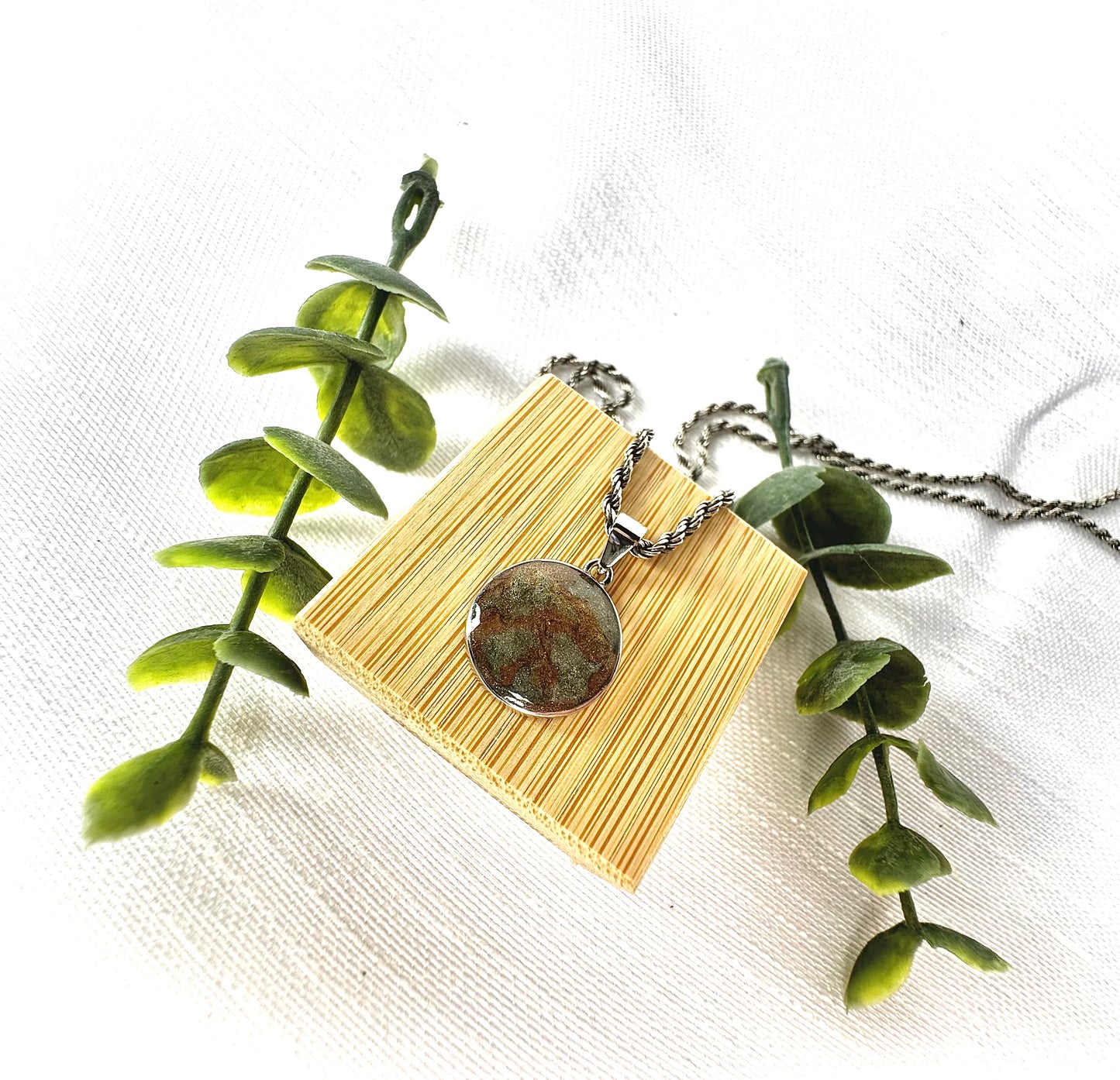 Alex Pendant